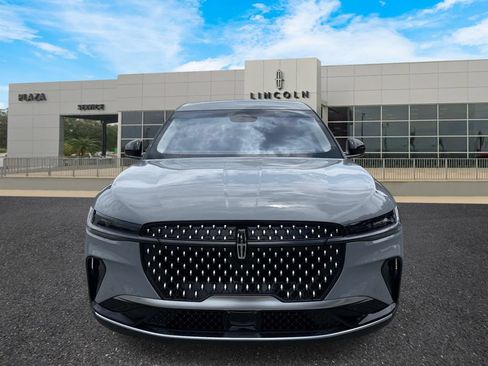 New 2026 Lincoln Nautilus Premier AWD/4WD image 8