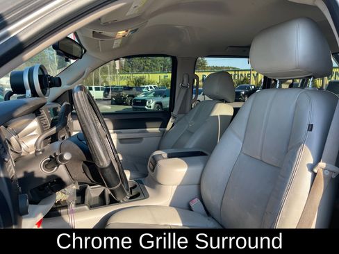 Used 2010 Chevrolet Silverado 1500 LT w/ Power Pack Plus image 13