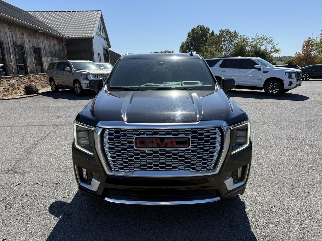 Used 2021 GMC Yukon Denali w/ Denali Ultimate Package AWD/4WD image 10