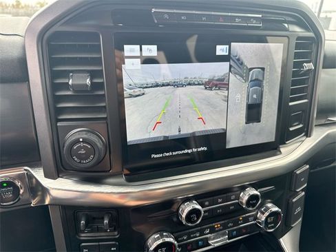 Certified 2021 Ford F150 Lariat w/ Equipment Group 502A High image 28