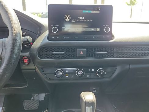 Used 2023 Honda HR-V LX image 15