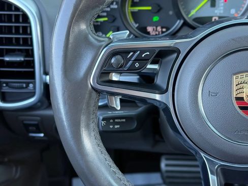 Used 2017 Porsche Cayenne S AWD/4WD image 29