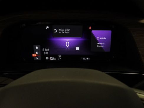Used 2024 Volkswagen Atlas SEL AWD/4WD image 18