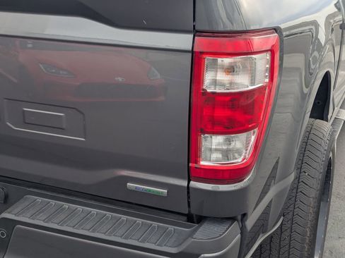 Used 2022 Ford F150 XL w/ STX Appearance Package image 5