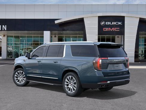 New 2026 GMC Yukon XL Denali w/ Advanced Technology Package AWD/4WD image 3