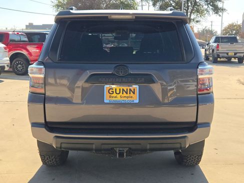 Used 2021 Toyota 4Runner TRD Off-Road image 6