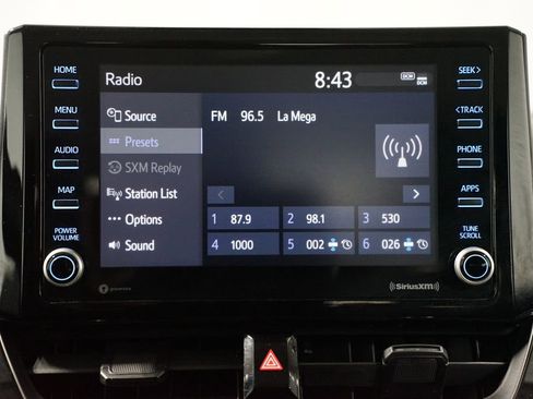 Used 2022 Toyota Corolla LE image 17