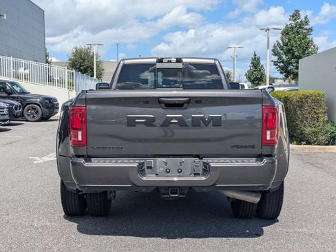 Used 2025 RAM 3500 Limited AWD/4WD image 5
