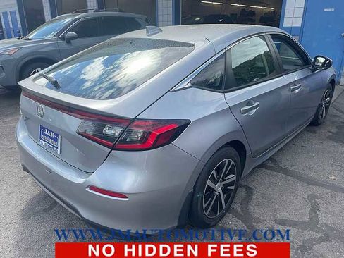 Used 2023 Honda Civic LX image 3