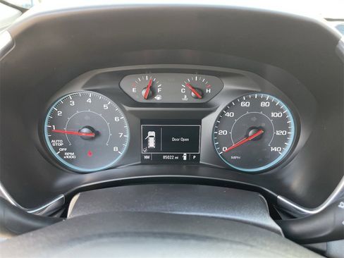 Used 2021 Chevrolet Equinox LS image 25