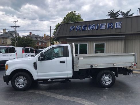 Used 2017 Ford F250 XL RWD image 3