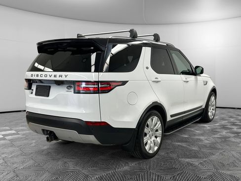 Used 2020 Land Rover Discovery HSE AWD/4WD image 4