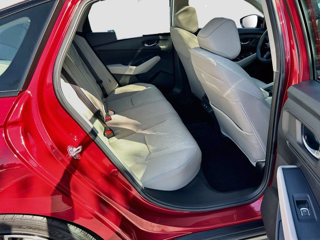 Certified 2026 Honda Accord SE image 27
