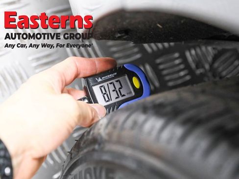 Used 2024 Toyota Camry SE image 25