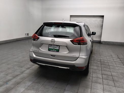 Used 2020 Nissan Rogue S AWD/4WD image 7