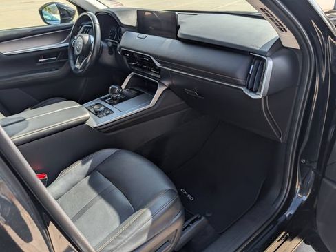 Used 2025 MAZDA CX-90 3.3 Turbo w/ Preferred Package AWD/4WD image 10