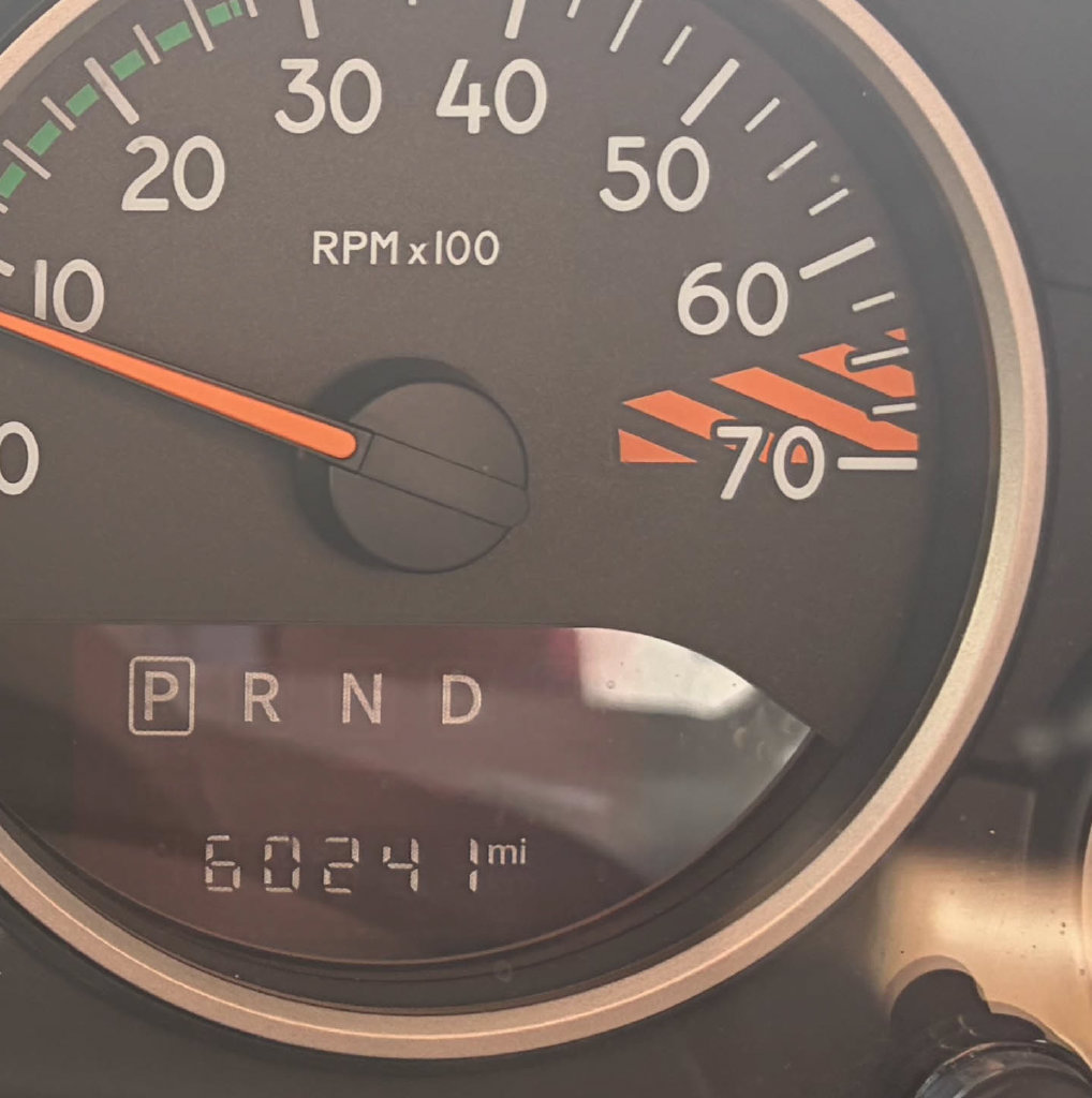 Used 2016 Jeep Wrangler Unlimited Sahara AWD/4WD image 7