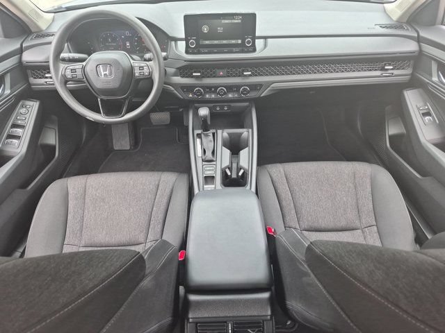 Used 2025 Honda Accord SE image 25