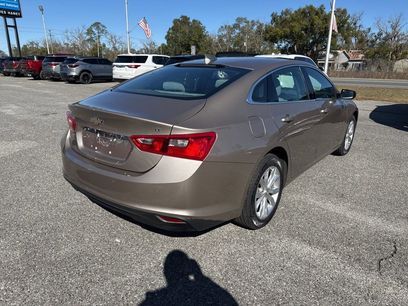 Used 2024 Chevrolet Malibu LT