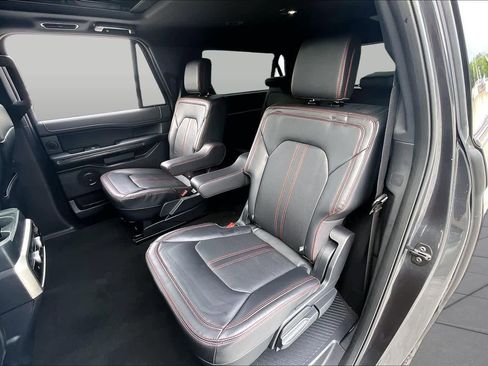 Used 2024 Ford Expedition Max Limited RWD image 20