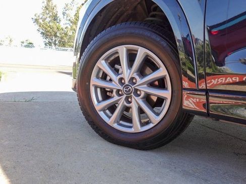 Certified 2025 MAZDA CX-5 AWD 2.5 S w/ Preferred Package image 8