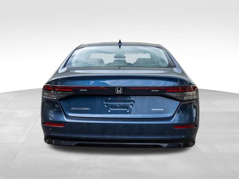 Used 2023 Honda Accord EX-L image 11