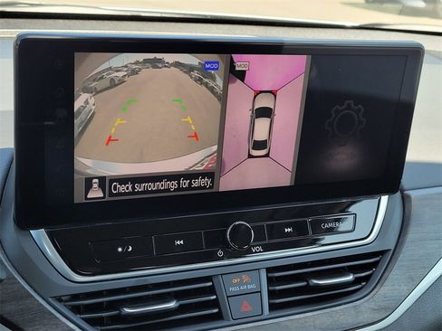 Used 2023 Nissan Altima 2.5 SL image 16