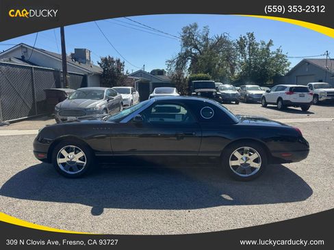 Used 2002 Ford Thunderbird image 8