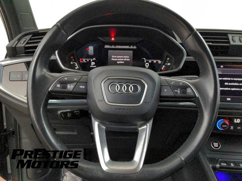 Used 2023 Audi Q3 2.0T Premium Plus AWD/4WD image 17