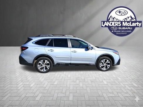 Used 2020 Subaru Outback Limited image 7