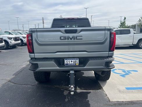 Used 2024 GMC Sierra 2500 Denali Ultimate image 7