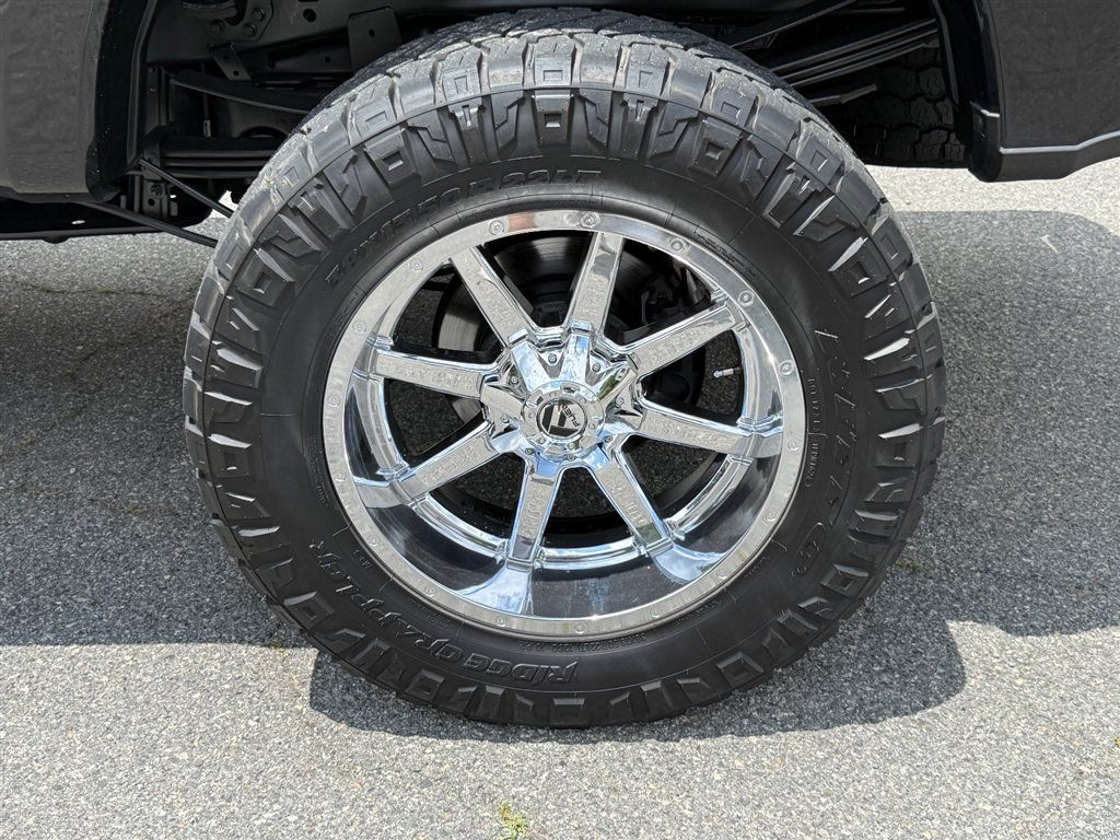 Used 2019 Ford F350 Limited w/ FX4 Off-Road Package AWD/4WD image 18