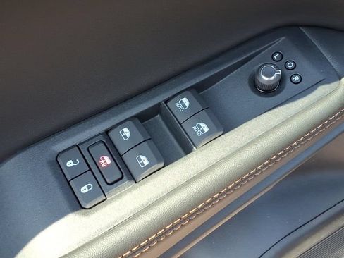 New 2026 Jeep Cherokee Limited AWD/4WD image 16