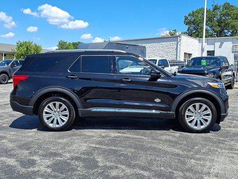 Certified 2023 Ford Explorer King Ranch AWD/4WD image 7
