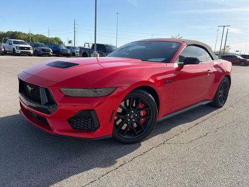 Used 2024 Ford Mustang GT Premium RWD image 3