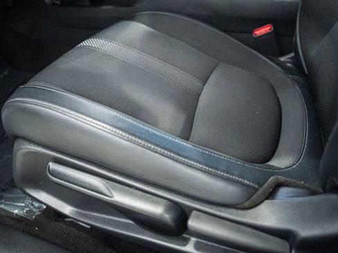 Used 2021 Honda Civic Sport image 32