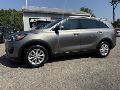 Used 2017 Kia Sorento AWD w/ LX Convenience Package
