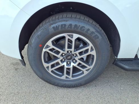 New 2026 Ford Expedition Max Active RWD image 24