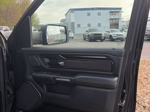 Used 2022 RAM 1500 Laramie AWD/4WD image 16