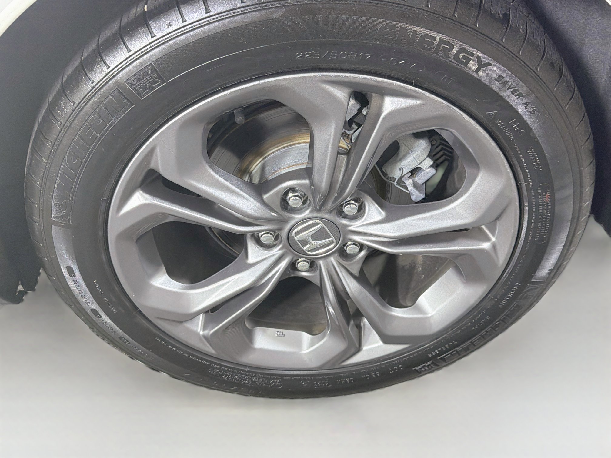 Used 2023 Honda Accord EX image 11