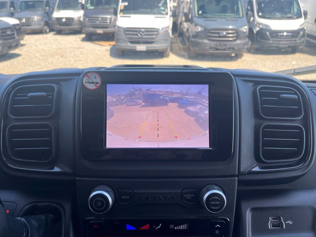 Used 2024 RAM ProMaster 2500 w/ Convenience Group FWD image 22