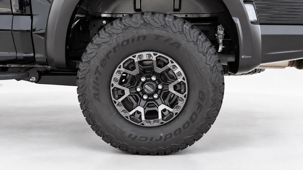 Used 2026 Ford F150 Raptor w/ Equipment Group 803A Raptor R AWD/4WD image 8