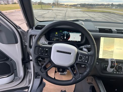 New 2026 Land Rover Defender 110 OCTA image 13