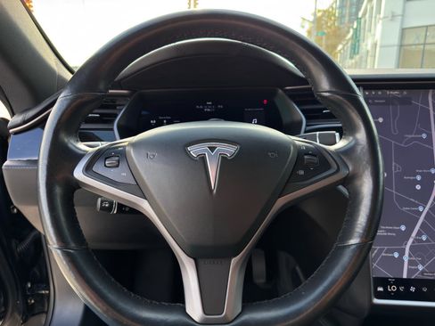 Used 2018 Tesla Model S 75D image 16