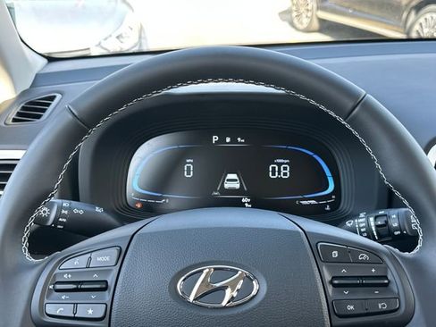 New 2026 Hyundai Venue SEL FWD image 20