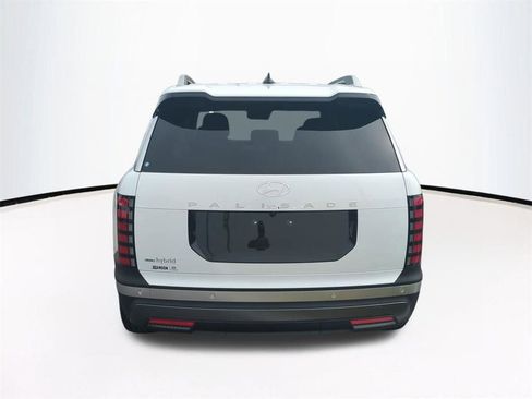 New 2026 Hyundai Palisade FWD image 6