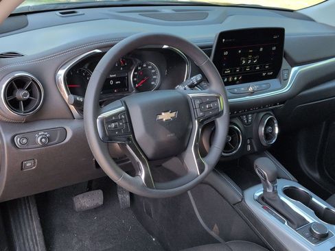 New 2026 Chevrolet Blazer LT w/ Midnight/Sport Edition FWD image 10