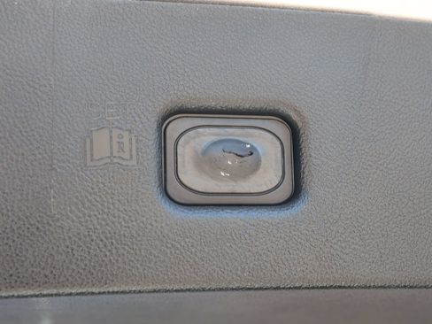 Used 2021 Lincoln Nautilus Reserve FWD image 35