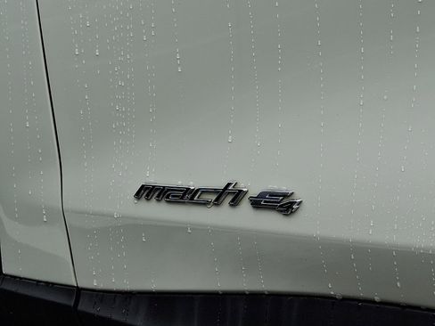 Used 2021 Ford Mustang Mach-E Select w/ Comfort/Technology Package image 4