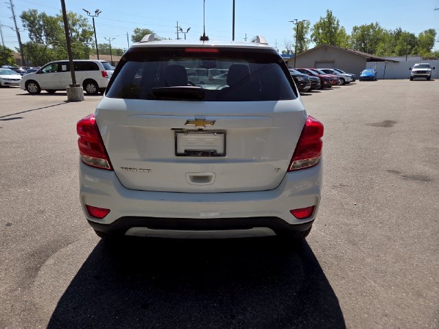 Used 2019 Chevrolet Trax LT w/ LT Convenience Package AWD/4WD image 5